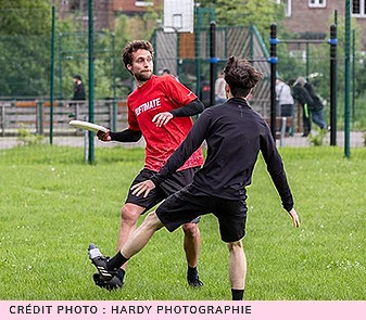 82 Charles, sportif et entraîneur de haut niveau en frisbee