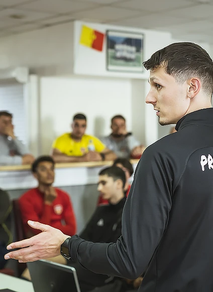46 Léo-Paul, préparateur mental et superviseur, en pleine formation à la préparation mentale