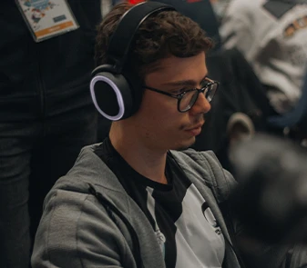 111 Portrait de Toulou, esportif, lors de la compétition eSport Lyon