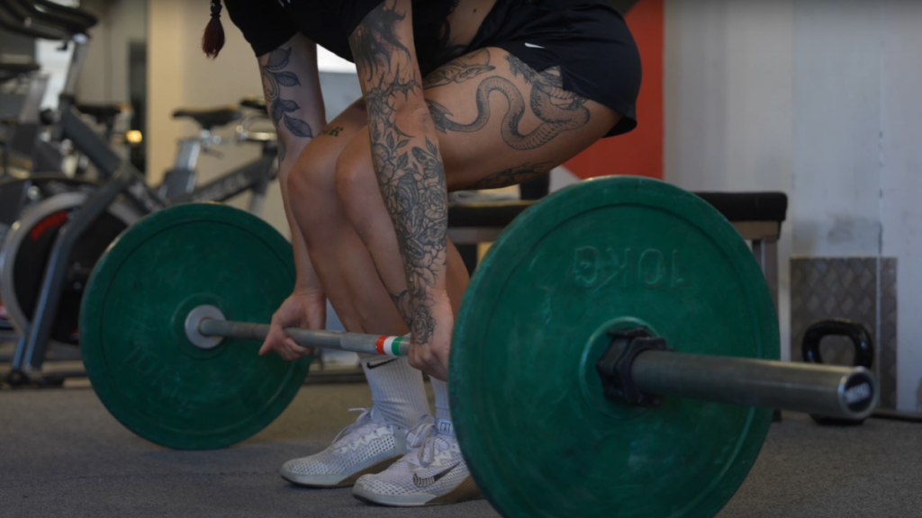 Léo‑Paul Sapet guide un sportif dans une séance de visualisation mentale pour améliorer concentration, confiance et performance.